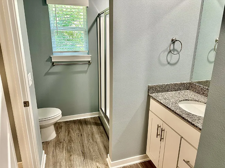 911 N Rupple Rd #106 — Photo 36