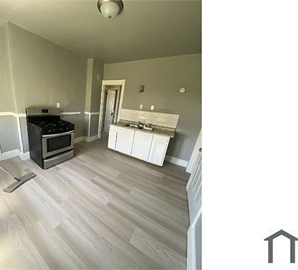 2nd image of 2716 N 23rd St #2716