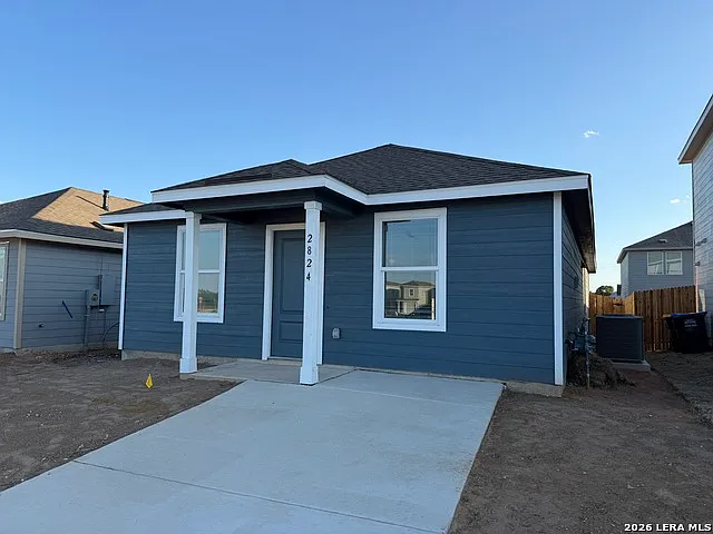 4 bed, 6.0 bath, 1500 sqft, $1,500 — Photo 3