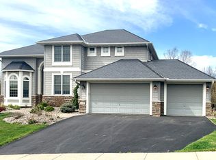 4150 Kings Rd, Excelsior, MN 55331