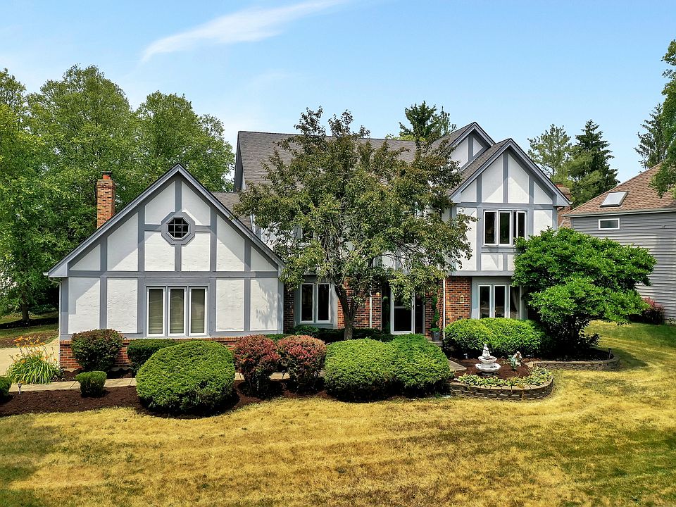 1st image of 970 Lakeside Dr