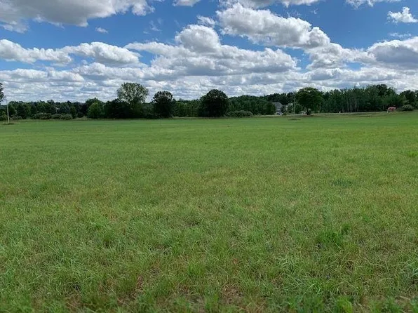7455 E Baldwin Rd, Goodrich, MI 48438