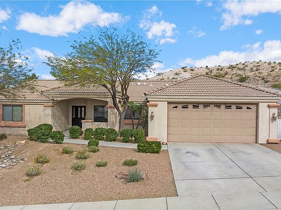 2nd image of 2891 Desert Heights Drive