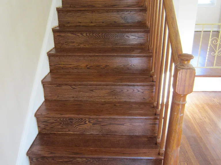 Steps leading to the upper level.
