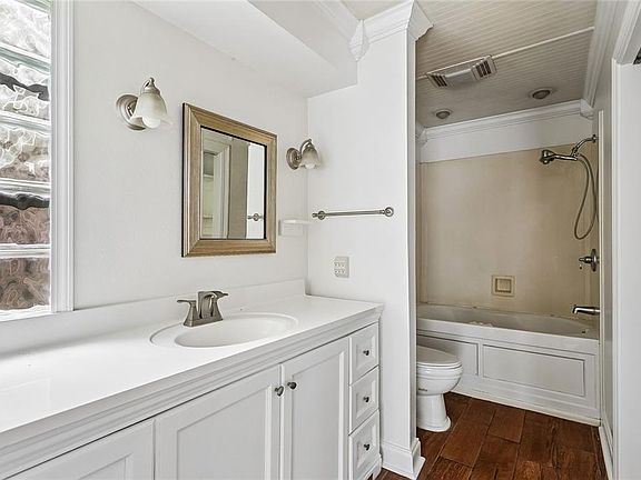 4th image of 59441 Bonfouca St