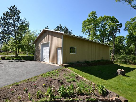 3rd image of 32623 Goldenrod St NW