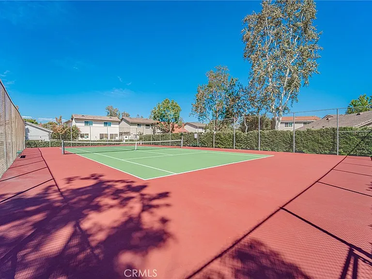 11321 Hart Way — Photo 43