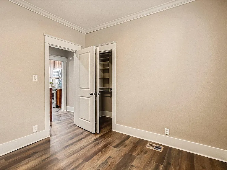 3329 N Race St — Photo 8