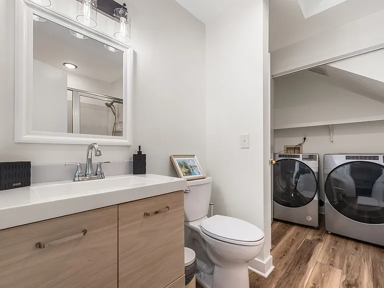 8 Ellsworth Ct — Photo 8