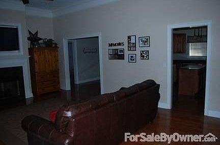 2nd image of 2484 Cumberland Trce NW