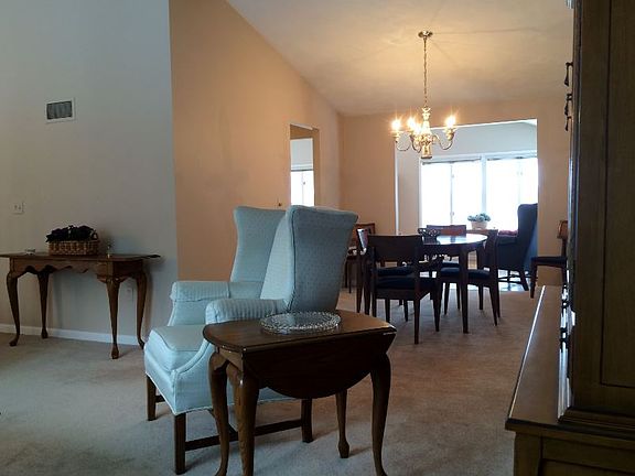 Open plan - connecting rooms