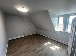 119 Graham St APT 3, Gardner, MA 01440