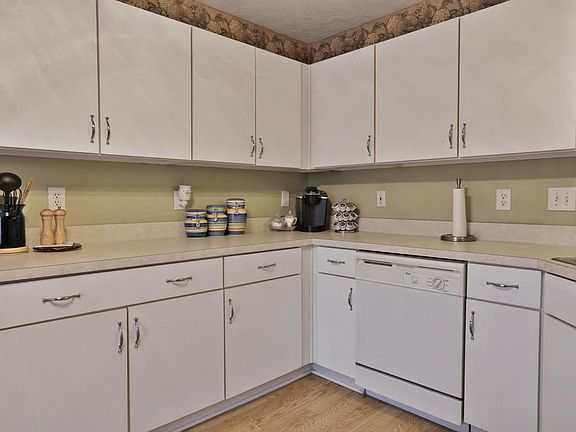 Kitchen-Cabinetry