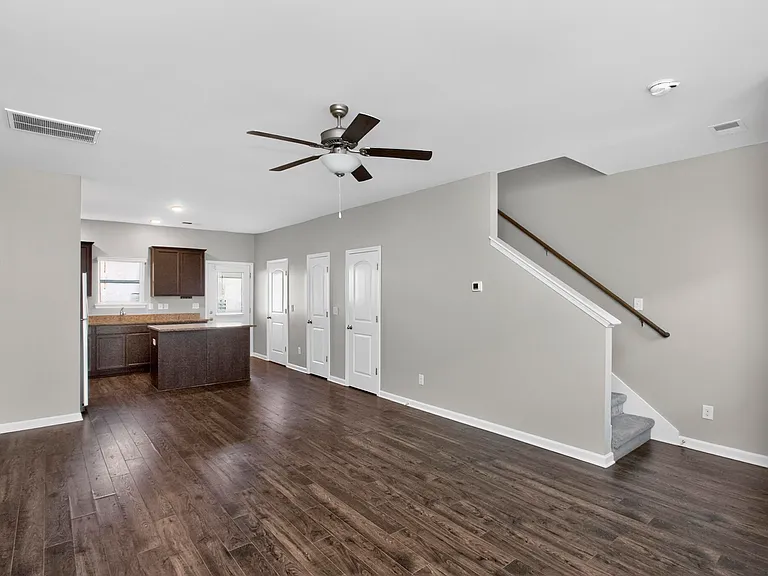 1017 Glen Marcus Dr — Photo 6