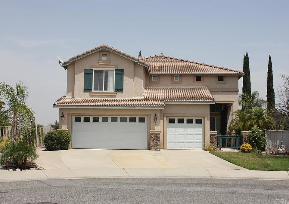 1st image of 5 Villa Piazza