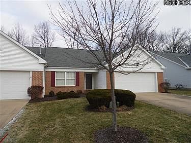 1st image of 413 W Reserve Dr