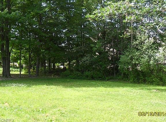3rd image of 6091 Castlehill Dr