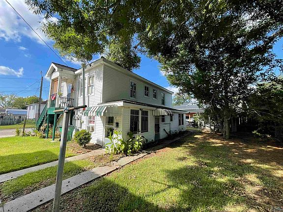 5th image of 207 Ann Dr