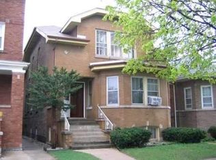 5231 W Nelson St, Chicago, IL 60641