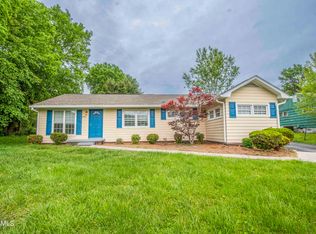 5125 NW Papermill Dr, Knoxville, TN 37909