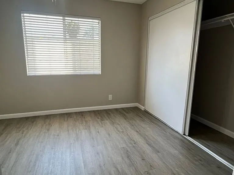 750 Gaviota Ave #2 — Photo 15