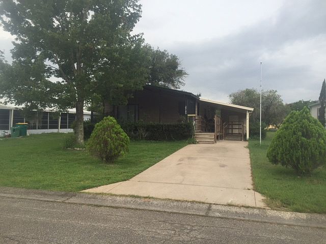 1st image of 2745 Cranmoor Dr