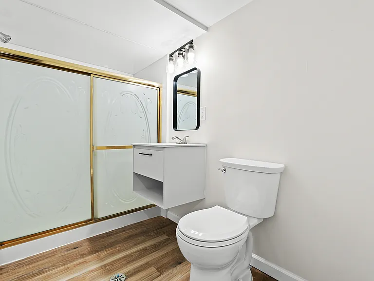 18405 Gillman St — Photo 19