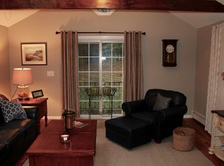 7 Albany Rd, Walpole, MA 02081