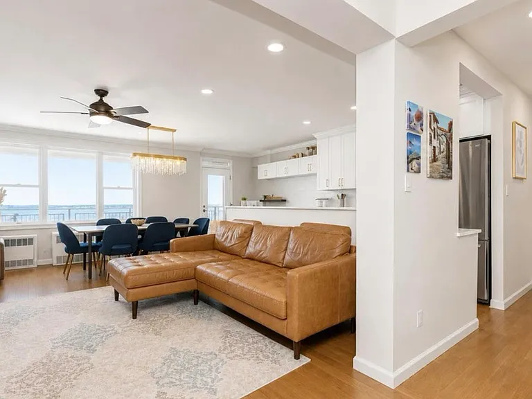 350 Richmond Ter #3RENT — Photo 3