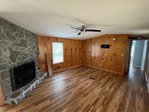 3rd image of 72 Dale Earnhardt Dr