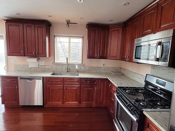 3rd image of 1540 Schooner Ln