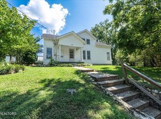433 Dogwood Valley Rd, Kingston, TN 37763