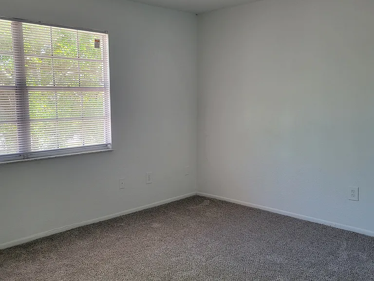 Oak Ridge Apartments — Photo 30