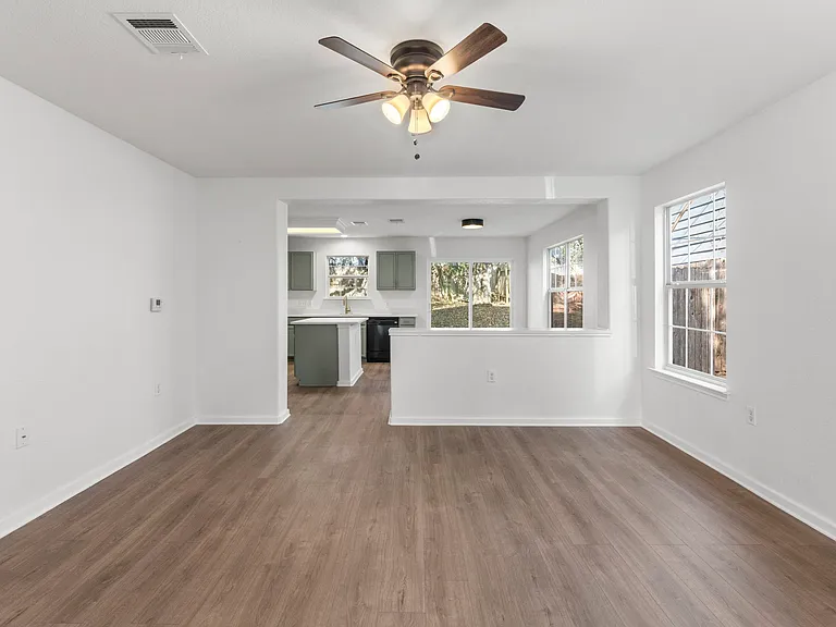 2110 Nogales Trl — Photo 5