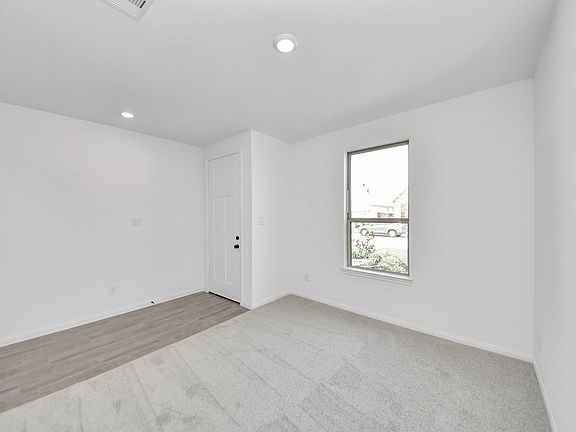 5th image of 7722 Clover Gully Ln