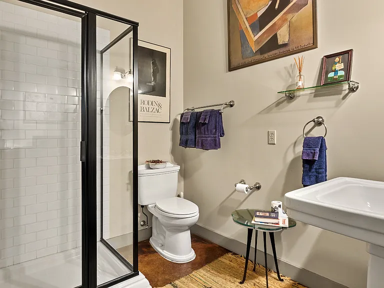 15 Goodrich St — Photo 5