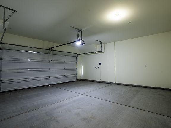 5th image of 4519 Merlot Hills Ave