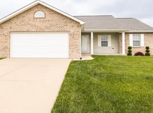 2826 London Ln, Shiloh, IL 62221