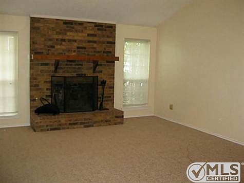 3rd image of 2236 Carmel Dr