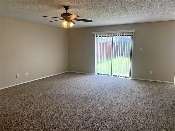 3rd image of 4128 Tupelo Trl