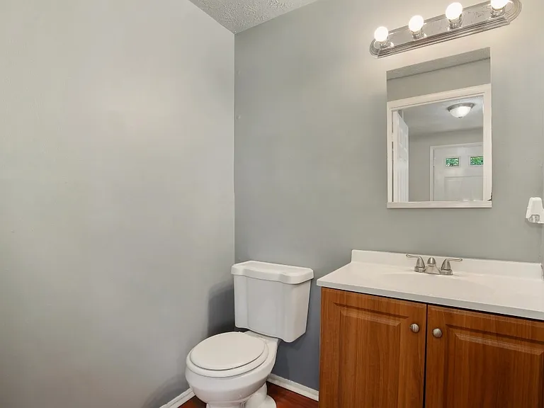 4215 Dunwood Ter — Photo 7