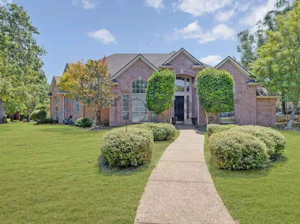 700 Lakehurst Ct, Southlake, TX 76092