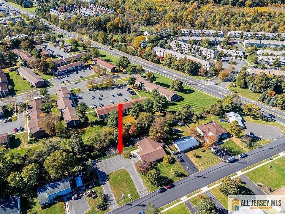 2nd image of 9 Stanworth Rd S