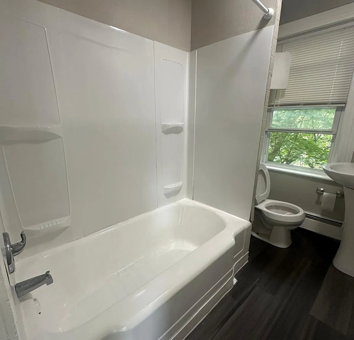 2 bed, 900 sqft, $1,495 — Photo 3