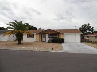 7714 Candle Dr, Port Richey, FL 34668