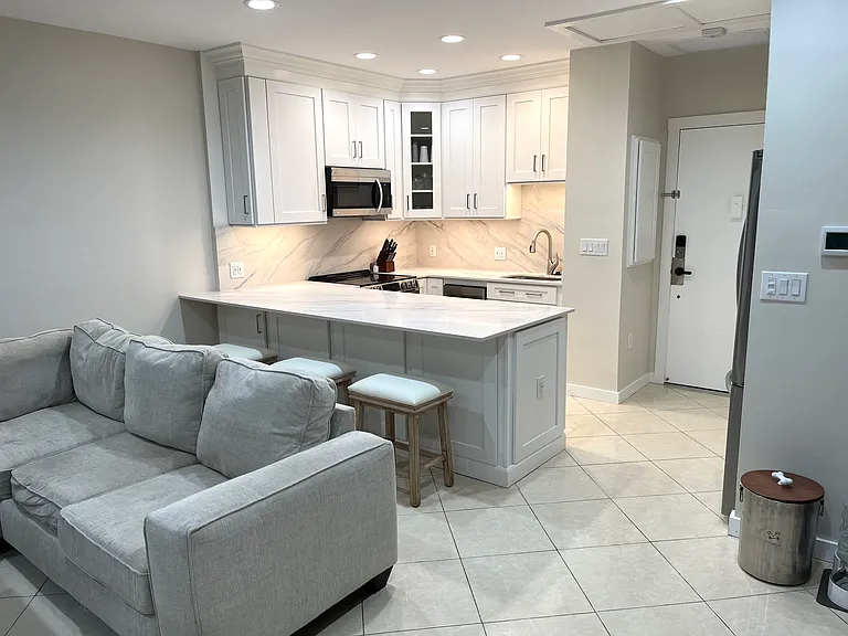 880 Mandalay Ave #S213 — Photo 8