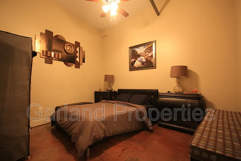 1 bed, 1.0 bath, 650 sqft, $1,150 — Photo 2