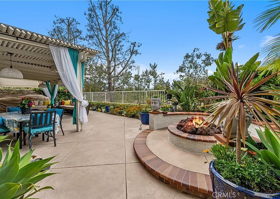 27 Rosy Finch Ln