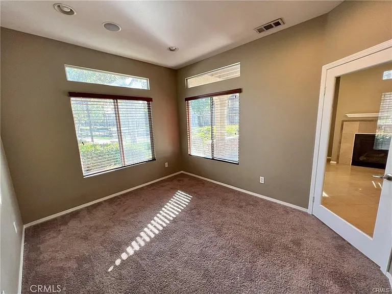4996 Arborwood Ln — Photo 11
