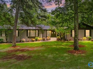 140 McCarver Dr, Gadsden, AL 35901